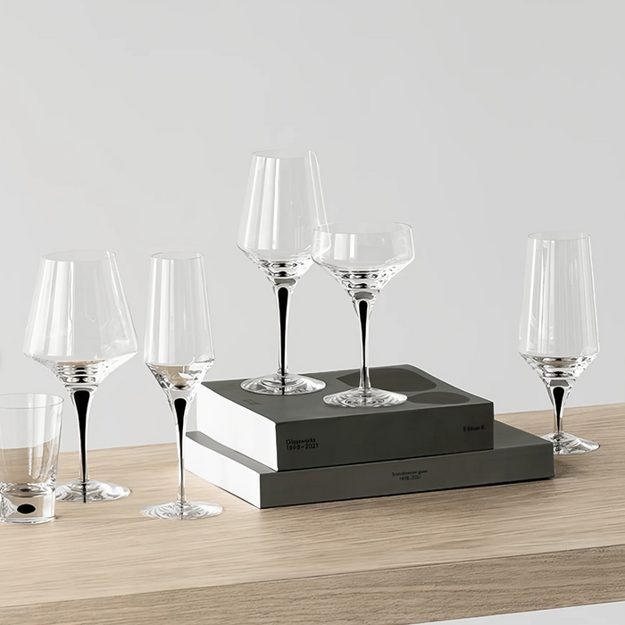 8 Ways Your Glass Might Be Changing How Your Wine Tastes....